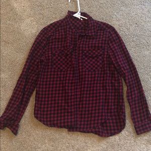 Red and black checkered flanned